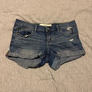 American eagle shorts size 6